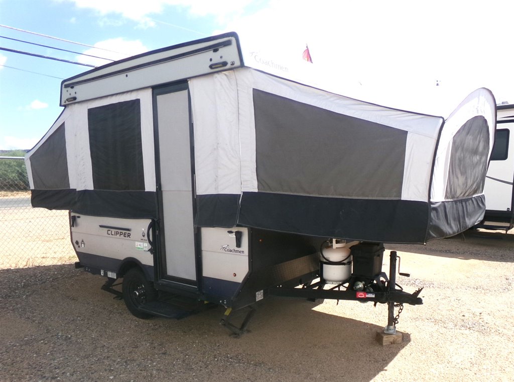 2022 Coachmen Clipper 806xls